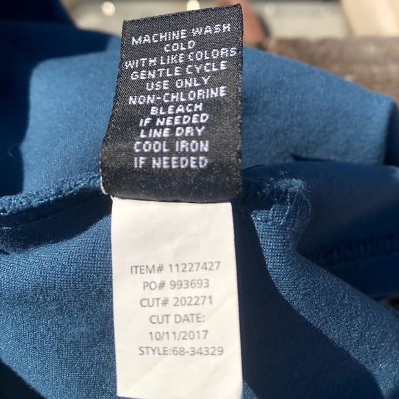 Torrid Size 2 Teal Pencil Skirt - Picture 9 of 10